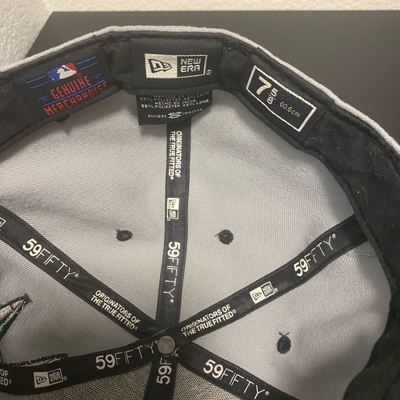 Men’s Seattle Mariners Hat - Picture 3 of 3